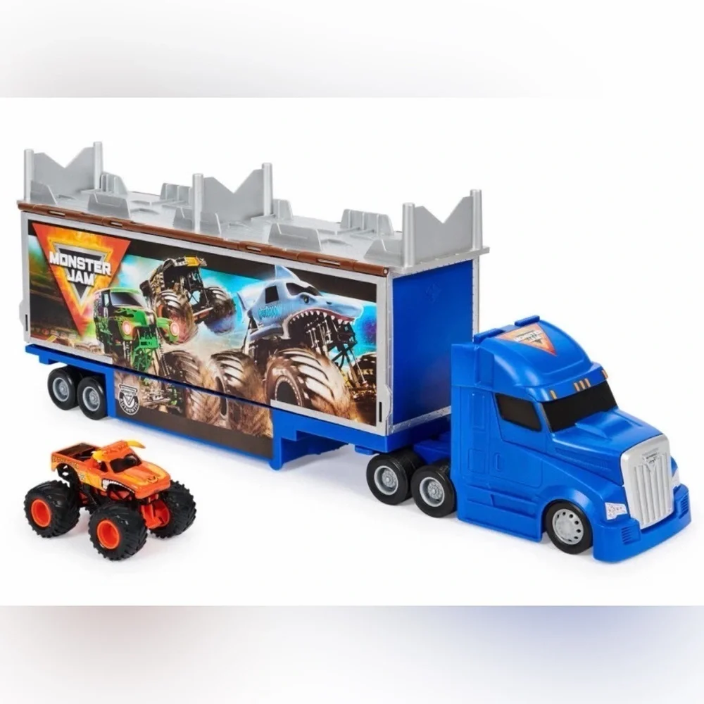 Monster Jam TRANSFORMING Hauler Truck Play Set + Exclusive El Toro Loco 🌟NEW🌟